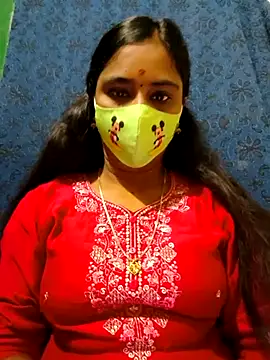 mini-queen online show from October 24, 2025, 5:09 pm