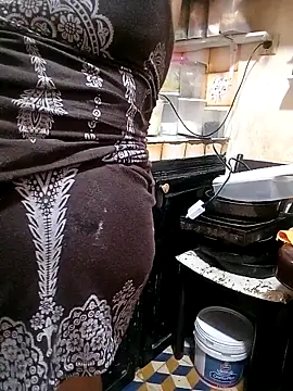 Mayamimi online show from October 14, 2025, 11:55 am