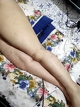 Mayamimi online show from November 8, 2025, 9:35 pm