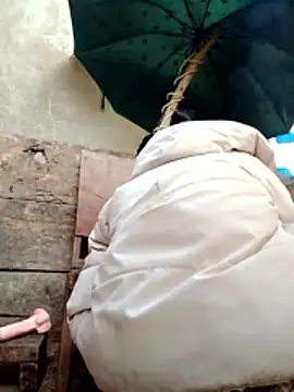 Snapshot of Georgia_here chatting on January 8, 2026, 12:46 am Georgia here online show from January 8, 2026, 12:46 am