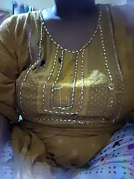 Snapshot of cute_zisha chatting on October 23, 2025, 6:50 pm cute zisha online show from October 23, 2025, 6:50 pm