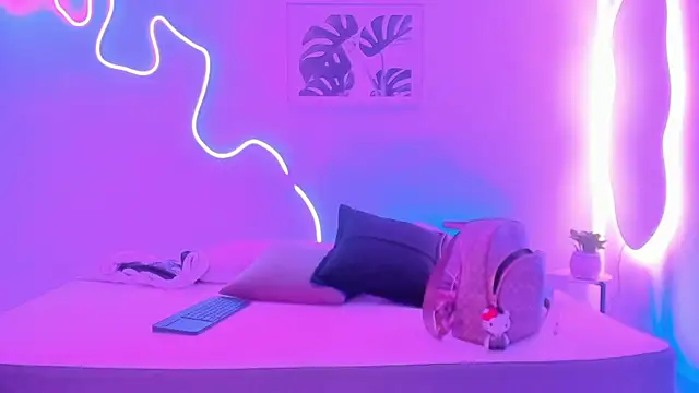 Snapshot of Emilywillis8 chatting on November 14, 2025, 3:38 am Emilywillis8 online show from November 14, 2025, 3:38 am