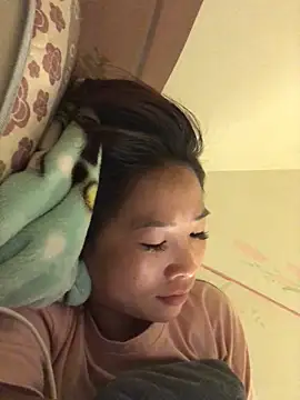 LiLy-0477 online show from September 18, 2025, 8:33 pm