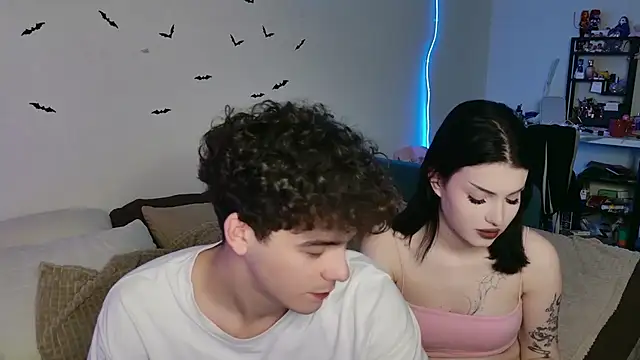 Alice18James online show from October 29, 2025, 2:58 am