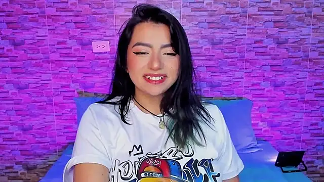 Snapshot of sammy_bunny1 chatting on February 8, 2026, 1:31 am sammy bunny1 online show from February 8, 2026, 1:31 am