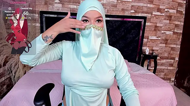 Amal Bakir online show from September 8, 2025, 6:18 pm