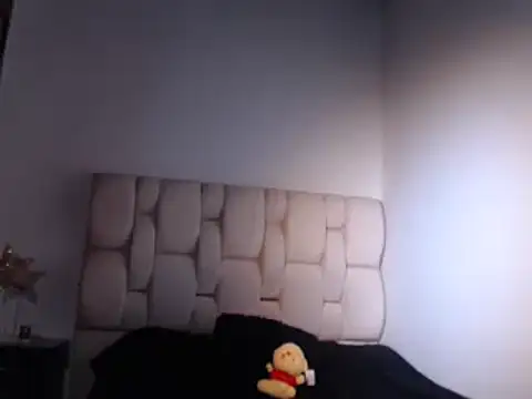 MysticShaira online show from November 26, 2025, 6:53 pm