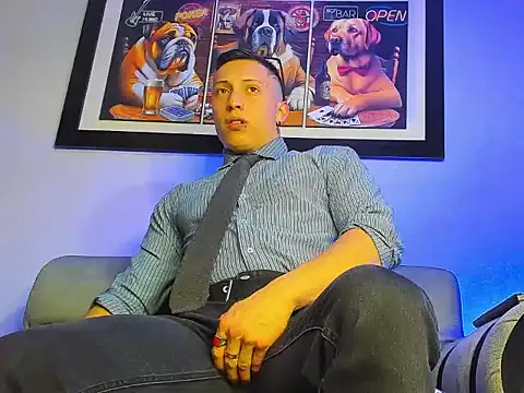 Snapshot of Masster_ares_ chatting on October 7, 2025, 3:36 am Masster ares online show from October 7, 2025, 3:36 am