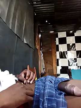 Snapshot of phumlanisanka chatting on March 4, 2026, 3:29 pm phumlanisanka online show from March 4, 2026, 3:29 pm