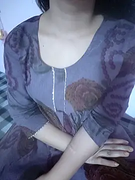 Dimple sexxy online show from October 29, 2025, 6:31 pm