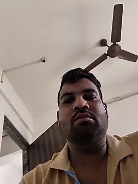 vinay smalldick online show from December 1, 2025, 6:07 am