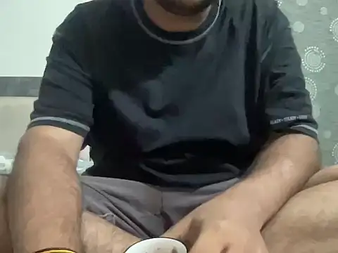 Snapshot of chiikuloveu chatting on March 5, 2026, 5:20 pm chiikuloveu online show from March 5, 2026, 5:20 pm