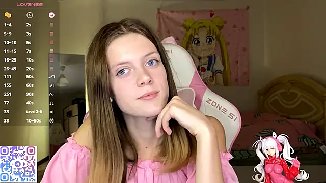 VibeQueenLucy online show from October 18, 2025, 2:40 pm