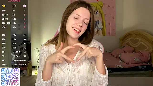 VibeQueenLucy online show from November 10, 2025, 10:14 am