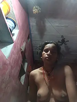 Snapshot of Hita_Grewal chatting on September 9, 2025, 11:26 pm Hita Grewal online show from September 9, 2025, 11:26 pm