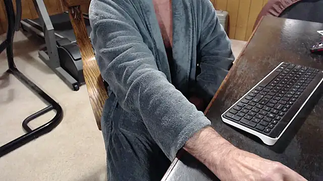 Snapshot of billy471 chatting on November 25, 2025, 4:40 pm billy471 online show from November 25, 2025, 4:40 pm