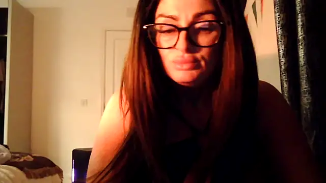 IrishmilfAnna online show from January 11, 2026, 9:20 pm