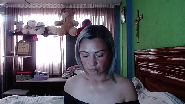 Snapshot of _Charlize_theron_ chatting on October 14, 2025, 5:47 pm Charlize theron online show from October 14, 2025, 5:47 pm