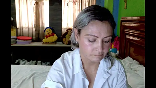 Charlize theron  online show from May 15, 2026, 8:38 pm
