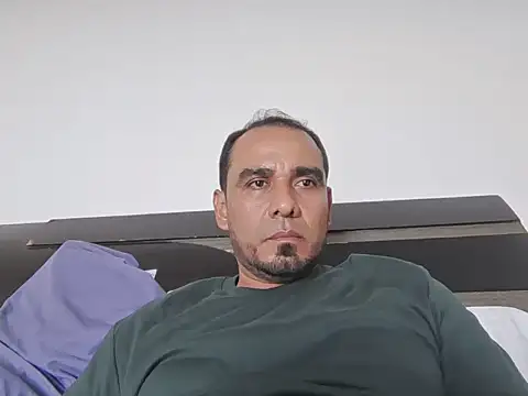 Camilo210520 online show from July 10, 2026, 10:01 pm