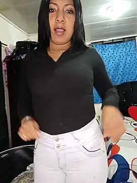 Snapshot of pocahontas_nex chatting on November 27, 2025, 12:13 am pocahontas nex online show from November 27, 2025, 12:13 am