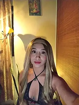 Snapshot of Ella_rr chatting on January 10, 2026, 3:19 am Ella rr online show from January 10, 2026, 3:19 am