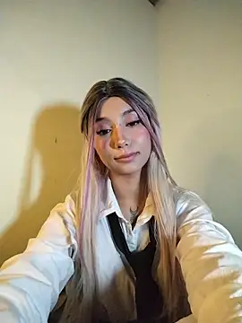 Snapshot of Ella_rr chatting on February 26, 2026, 3:38 am Ella rr online show from February 26, 2026, 3:38 am