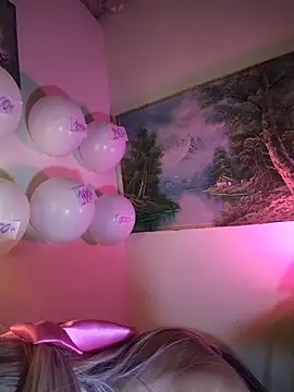 Snapshot of Ella_rr chatting on February 28, 2026, 11:50 pm Ella rr online show from February 28, 2026, 11:50 pm