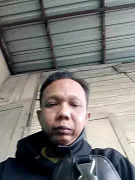 Arya85 online show from September 24, 2025, 12:03 am