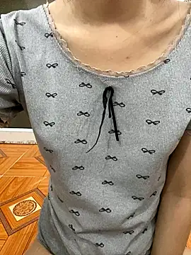 Mochi21 online show from September 10, 2025, 2:44 am