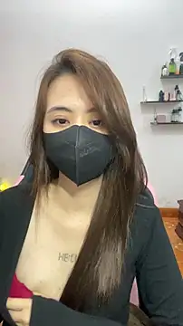 Mochi21 online show from February 18, 2026, 2:35 pm