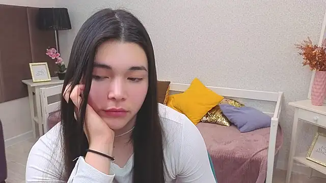 Albi Glow online show from December 14, 2025, 9:03 am