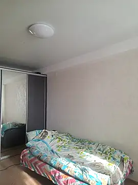 Snapshot of Albi_Glow chatting on March 8, 2026, 7:34 am Albi Glow online show from March 8, 2026, 7:34 am