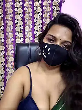 cutie pei002 online show from April 3, 2026, 5:55 pm