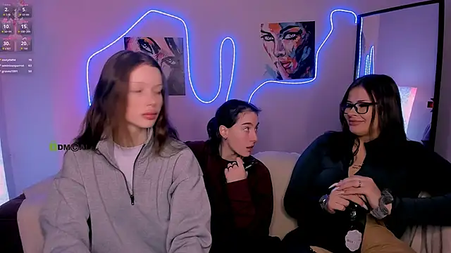 Snapshot of khloebeauty chatting on February 3, 2026, 8:25 pm khloebeauty online show from February 3, 2026, 8:25 pm