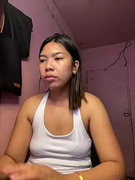 Snapshot of aniya_04 chatting on October 3, 2025, 5:26 am aniya 04 online show from October 3, 2025, 5:26 am