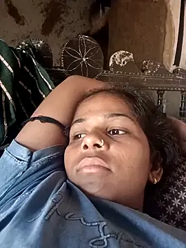 Snapshot of Sexxy_kajal chatting on September 21, 2025, 9:22 am Sexxy kajal online show from September 21, 2025, 9:22 am