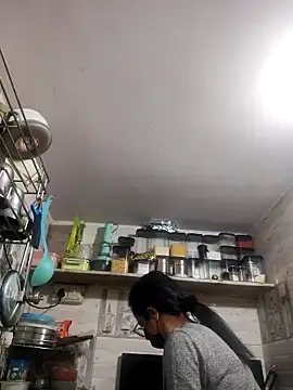 meenu bhabhi547 online show from February 9, 2026, 3:10 am