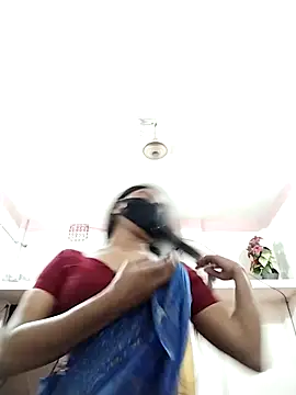 Snapshot of Puja-Rane chatting on April 19, 2026, 2:22 am Puja-Rane online show from April 19, 2026, 2:22 am