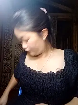 Snapshot of lusy-000 chatting on October 4, 2025, 3:26 am lusy-000 online show from October 4, 2025, 3:26 am