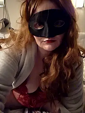 LunaRyise online show from January 8, 2026, 2:08 pm