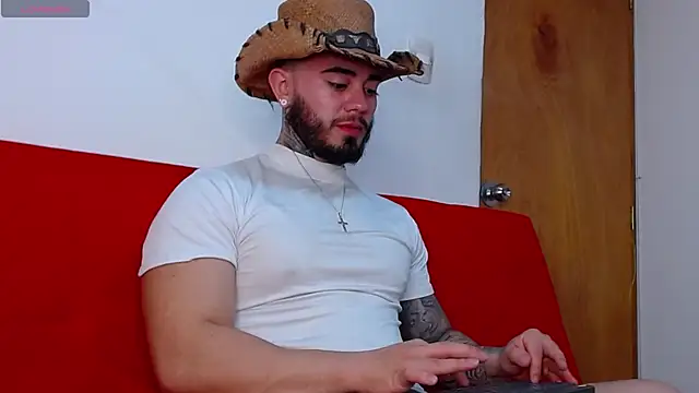 Snapshot of tommyblessd1 chatting on September 9, 2025, 6:24 am tommyblessd1 online show from September 9, 2025, 6:24 am