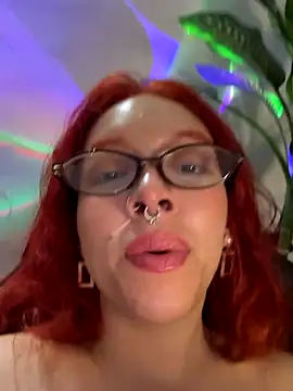 Snapshot of bri_von_dhara__ chatting on November 14, 2025, 9:57 pm bri von dhara online show from November 14, 2025, 9:57 pm