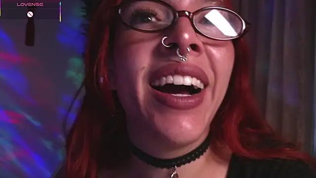 Snapshot of bri_von_dhara__ chatting on December 15, 2025, 11:36 am bri von dhara online show from December 15, 2025, 11:36 am