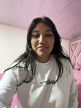 Snapshot of SharaRous chatting on November 8, 2025, 2:34 am SharaRous online show from November 8, 2025, 2:34 am