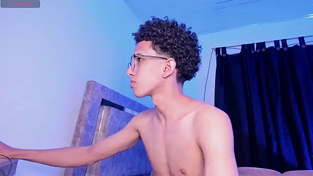 Snapshot of Cj_davis_ chatting on March 7, 2026, 2:19 am Cj davis online show from March 7, 2026, 2:19 am