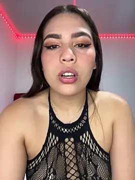 Snapshot of Allison_Bailey chatting on October 5, 2025, 7:01 pm Allison Bailey online show from October 5, 2025, 7:01 pm