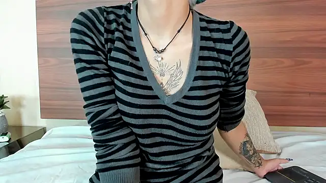 AnnyKitty  online show from September 15, 2025, 3:50 am