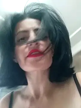 Snapshot of Gecenin_Kralicesi chatting on January 7, 2026, 6:16 am Gecenin Kralicesi online show from January 7, 2026, 6:16 am