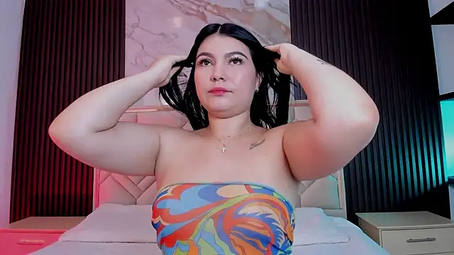 Snapshot of MiaaFarrel chatting on September 20, 2025, 12:39 pm MiaaFarrel online show from September 20, 2025, 12:39 pm